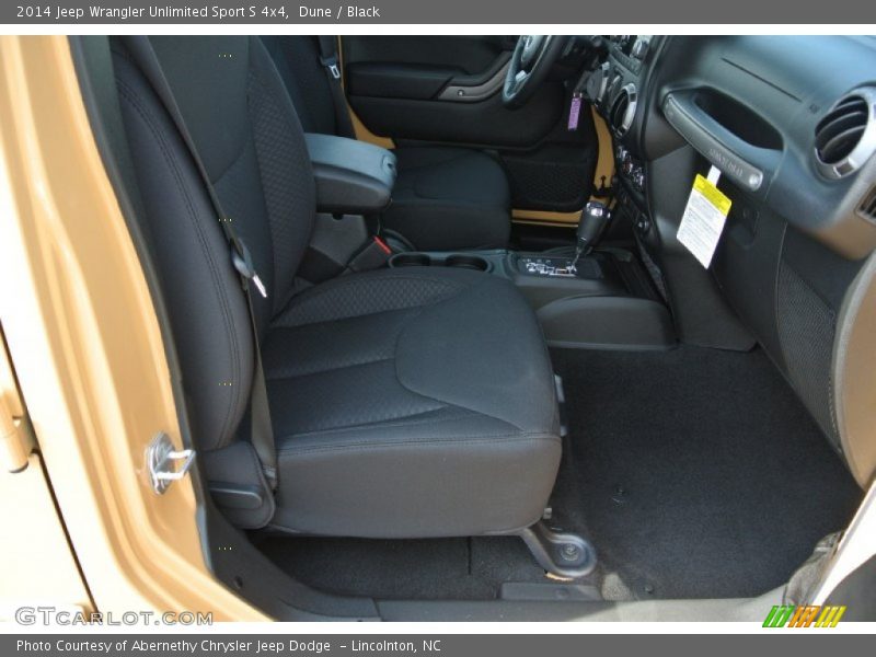 Dune / Black 2014 Jeep Wrangler Unlimited Sport S 4x4