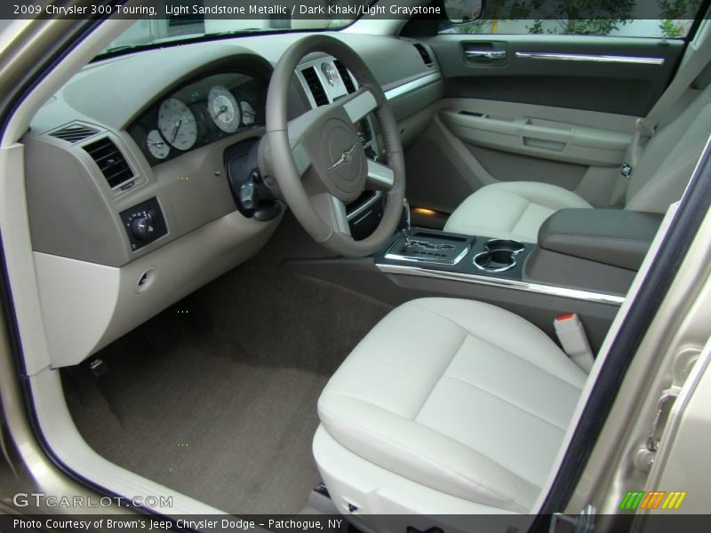Light Sandstone Metallic / Dark Khaki/Light Graystone 2009 Chrysler 300 Touring