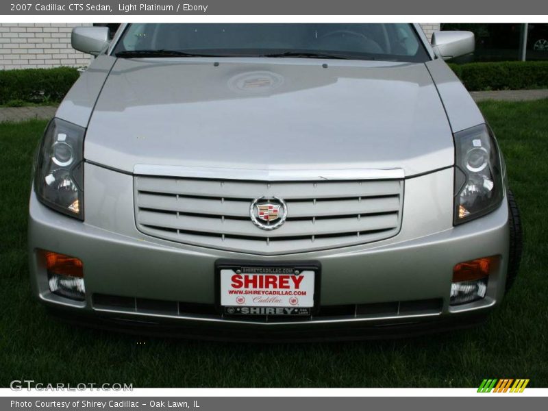 Light Platinum / Ebony 2007 Cadillac CTS Sedan