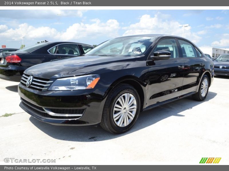 Black / Titan Black 2014 Volkswagen Passat 2.5L S