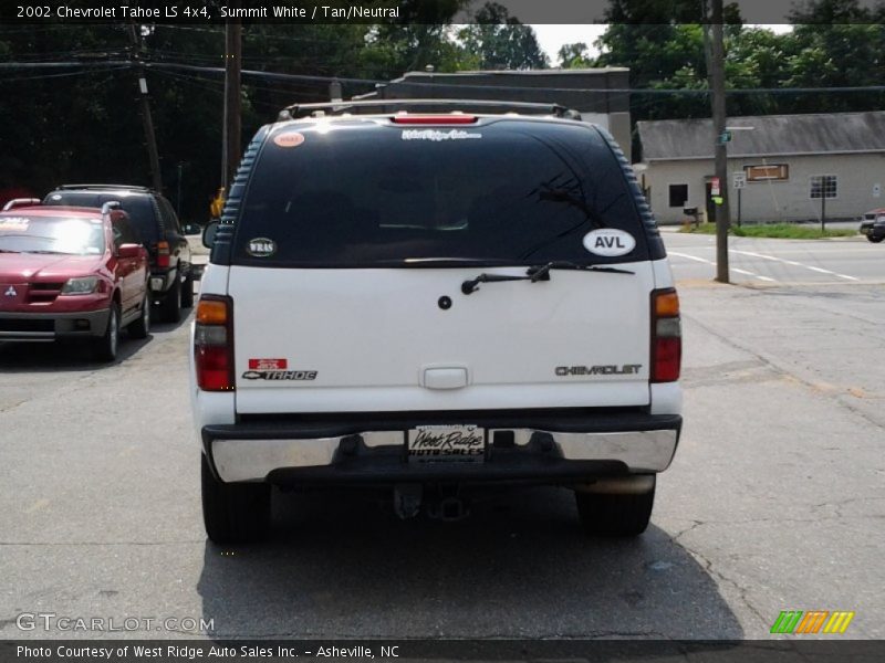 Summit White / Tan/Neutral 2002 Chevrolet Tahoe LS 4x4