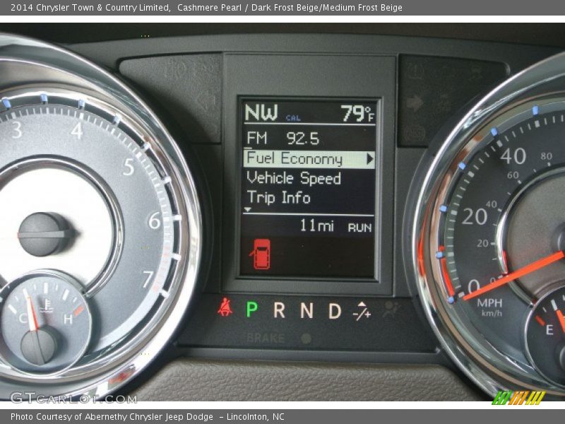 Cashmere Pearl / Dark Frost Beige/Medium Frost Beige 2014 Chrysler Town & Country Limited