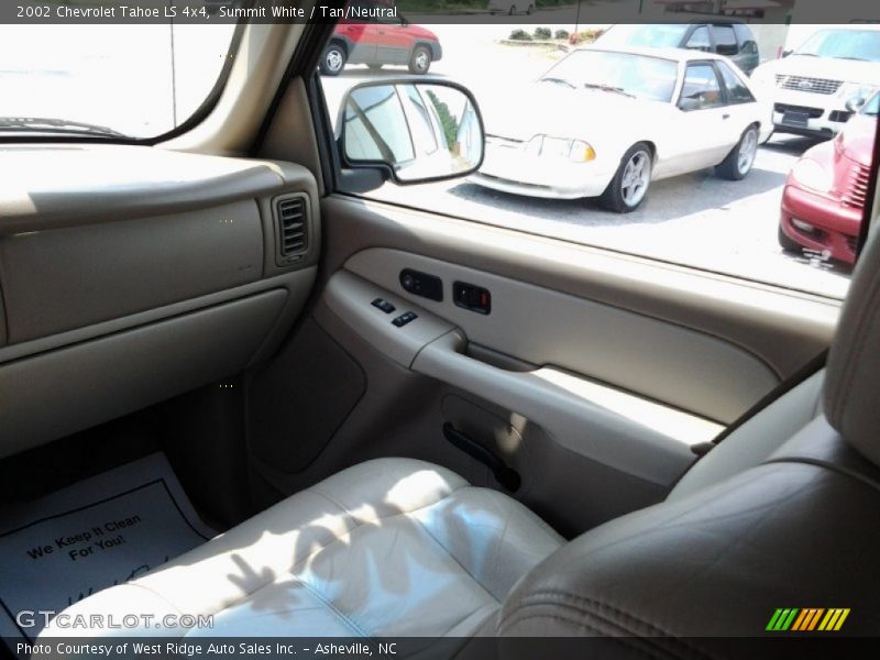 Summit White / Tan/Neutral 2002 Chevrolet Tahoe LS 4x4