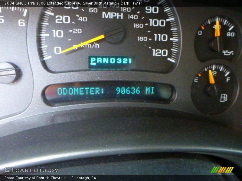 Silver Birch Metallic / Dark Pewter 2004 GMC Sierra 1500 Extended Cab 4x4