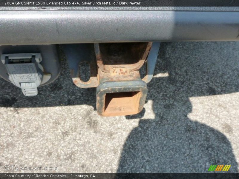 Silver Birch Metallic / Dark Pewter 2004 GMC Sierra 1500 Extended Cab 4x4