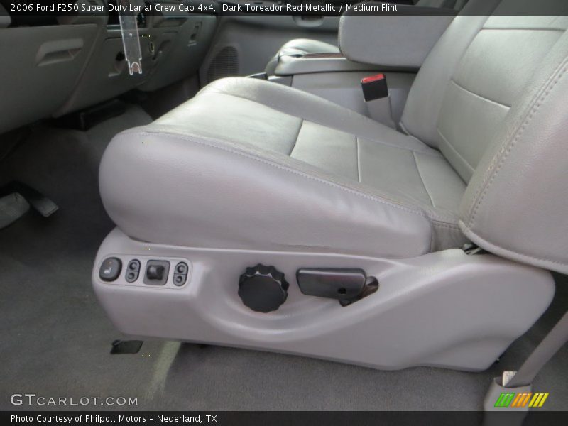 Dark Toreador Red Metallic / Medium Flint 2006 Ford F250 Super Duty Lariat Crew Cab 4x4