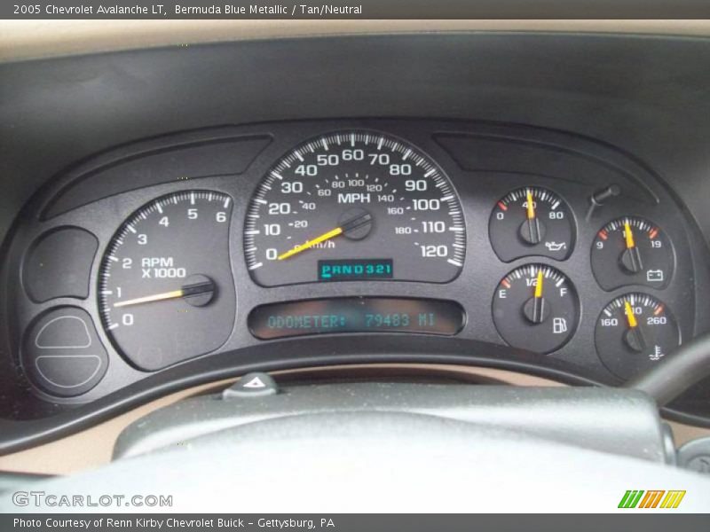 Bermuda Blue Metallic / Tan/Neutral 2005 Chevrolet Avalanche LT