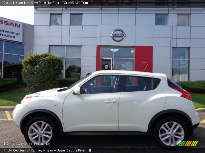 White Pearl / Gray/Silver Trim 2011 Nissan Juke S AWD
