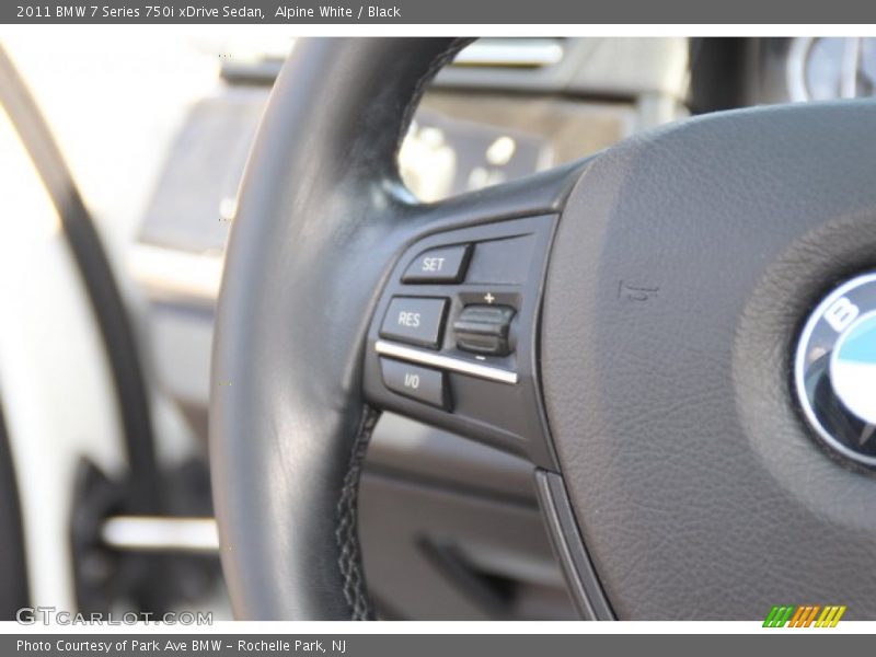 Alpine White / Black 2011 BMW 7 Series 750i xDrive Sedan