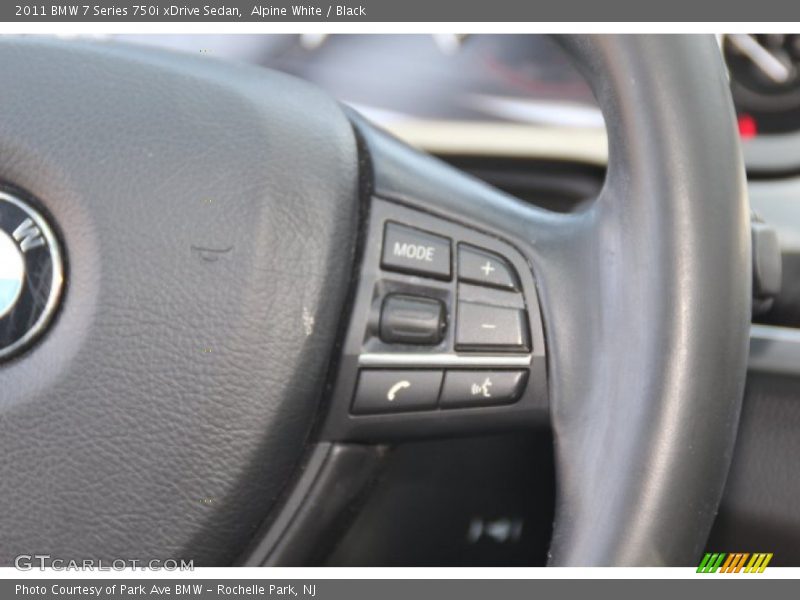 Alpine White / Black 2011 BMW 7 Series 750i xDrive Sedan