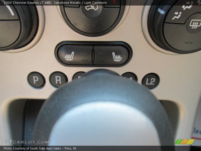 Sandstone Metallic / Light Cashmere 2006 Chevrolet Equinox LT AWD