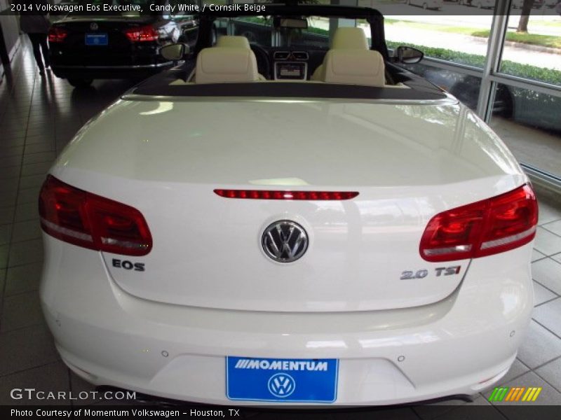 Candy White / Cornsilk Beige 2014 Volkswagen Eos Executive