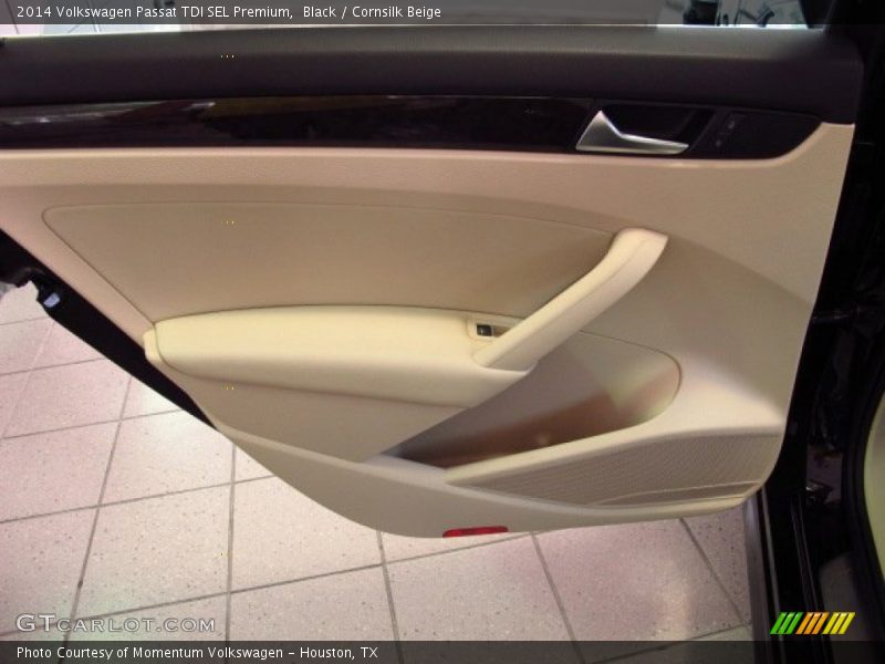 Black / Cornsilk Beige 2014 Volkswagen Passat TDI SEL Premium