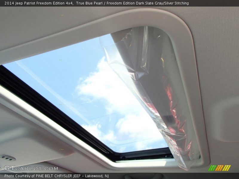 Sunroof of 2014 Patriot Freedom Edition 4x4