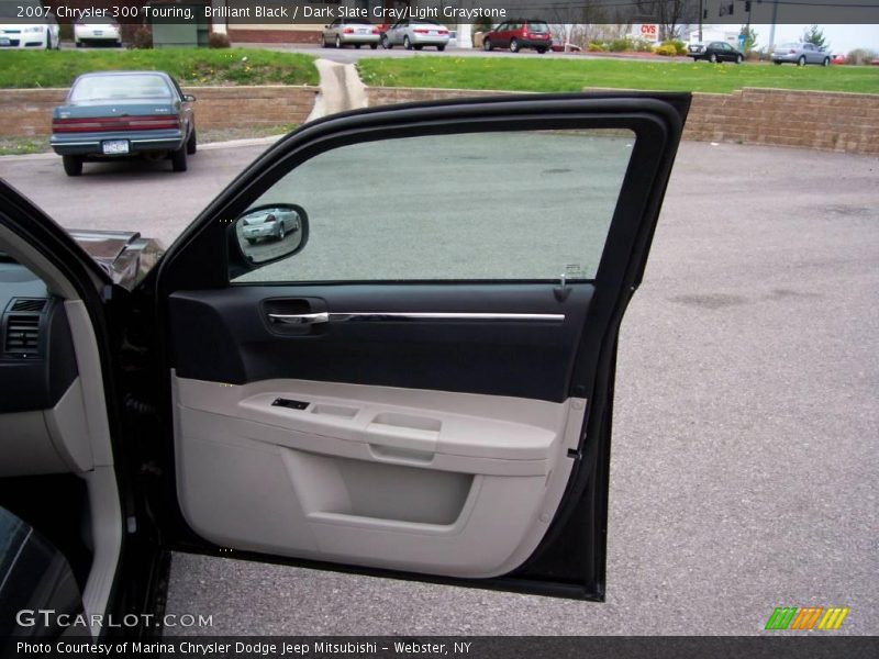 Brilliant Black / Dark Slate Gray/Light Graystone 2007 Chrysler 300 Touring