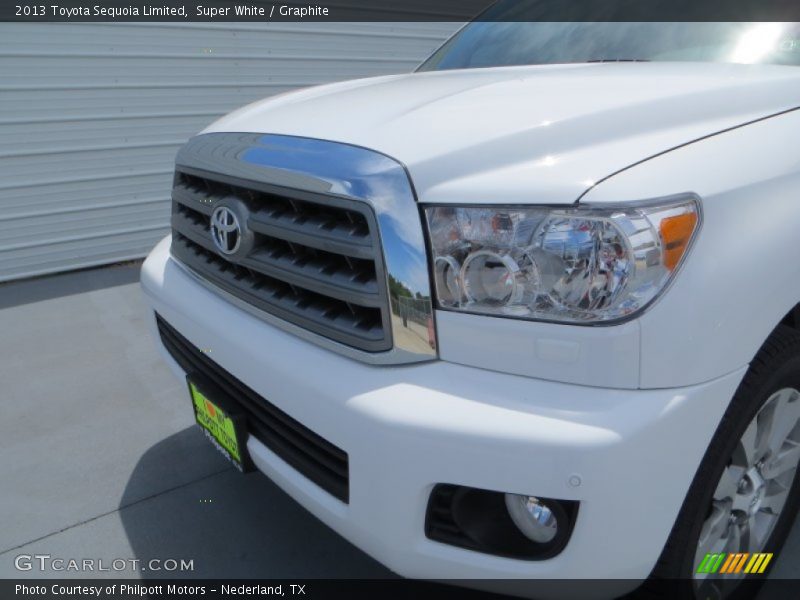 Super White / Graphite 2013 Toyota Sequoia Limited