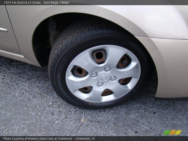 Sand Beige / Beige 2004 Kia Spectra LX Sedan
