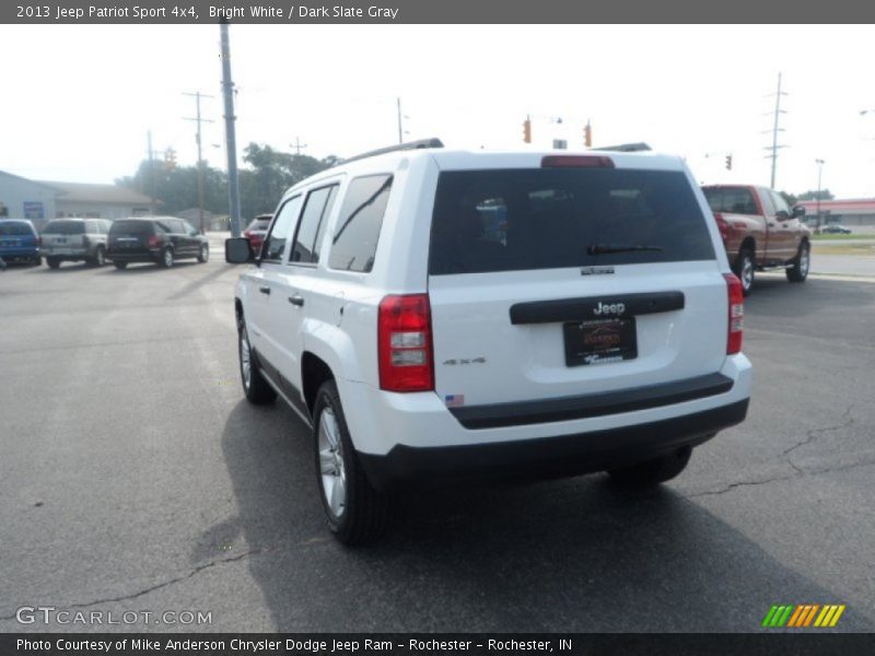 Bright White / Dark Slate Gray 2013 Jeep Patriot Sport 4x4