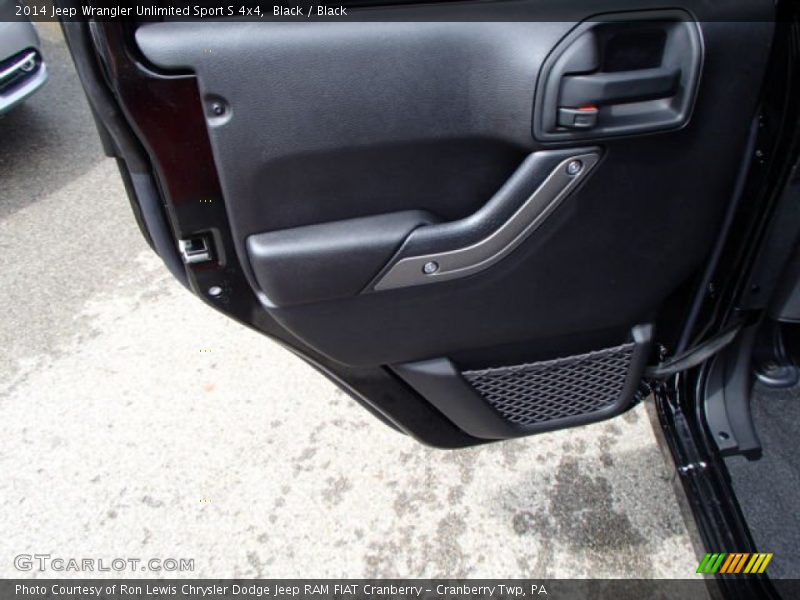 Black / Black 2014 Jeep Wrangler Unlimited Sport S 4x4