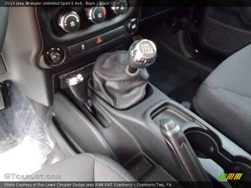  2014 Wrangler Unlimited Sport S 4x4 6 Speed Manual Shifter