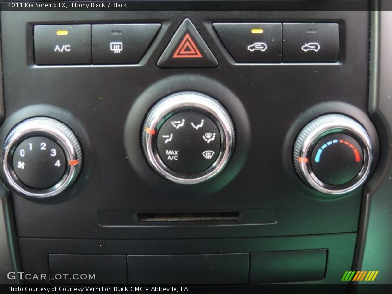 Ebony Black / Black 2011 Kia Sorento LX