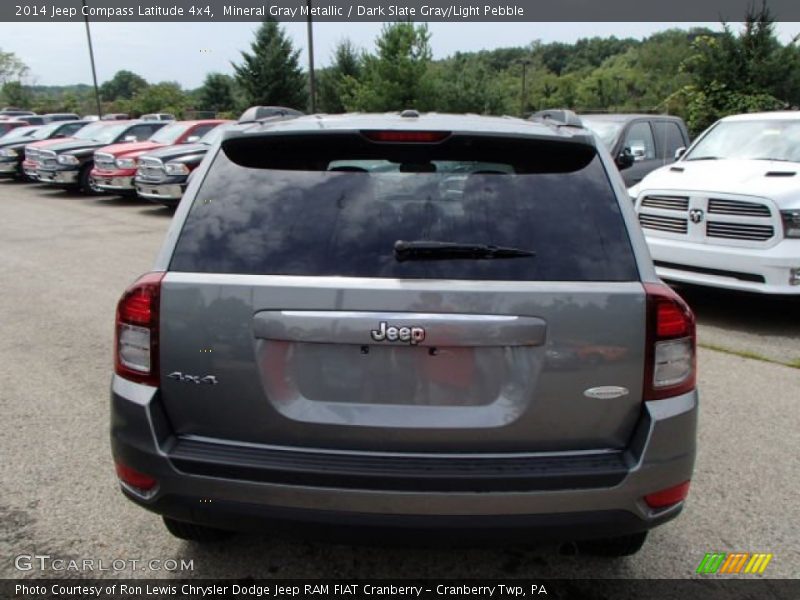 Mineral Gray Metallic / Dark Slate Gray/Light Pebble 2014 Jeep Compass Latitude 4x4