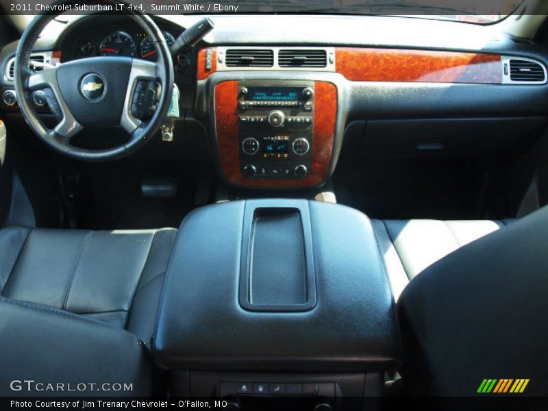 Summit White / Ebony 2011 Chevrolet Suburban LT 4x4