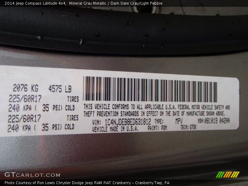Mineral Gray Metallic / Dark Slate Gray/Light Pebble 2014 Jeep Compass Latitude 4x4