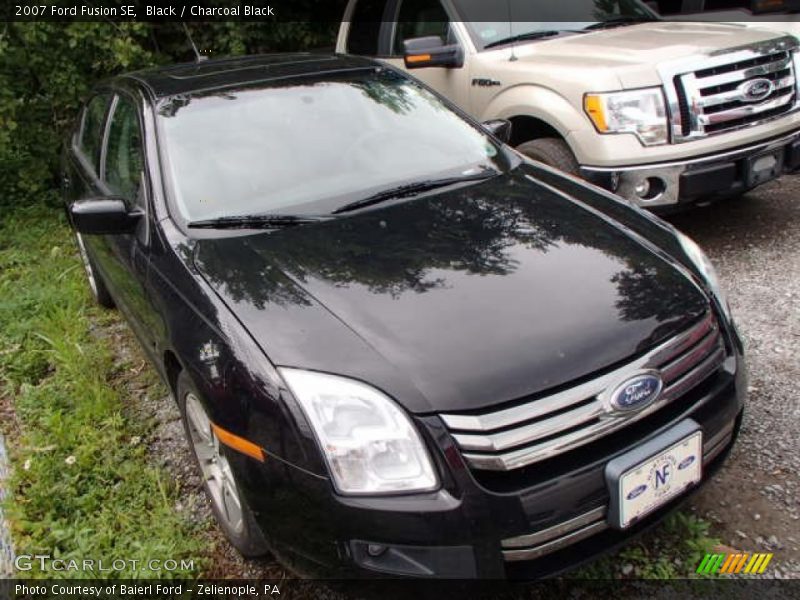 Black / Charcoal Black 2007 Ford Fusion SE