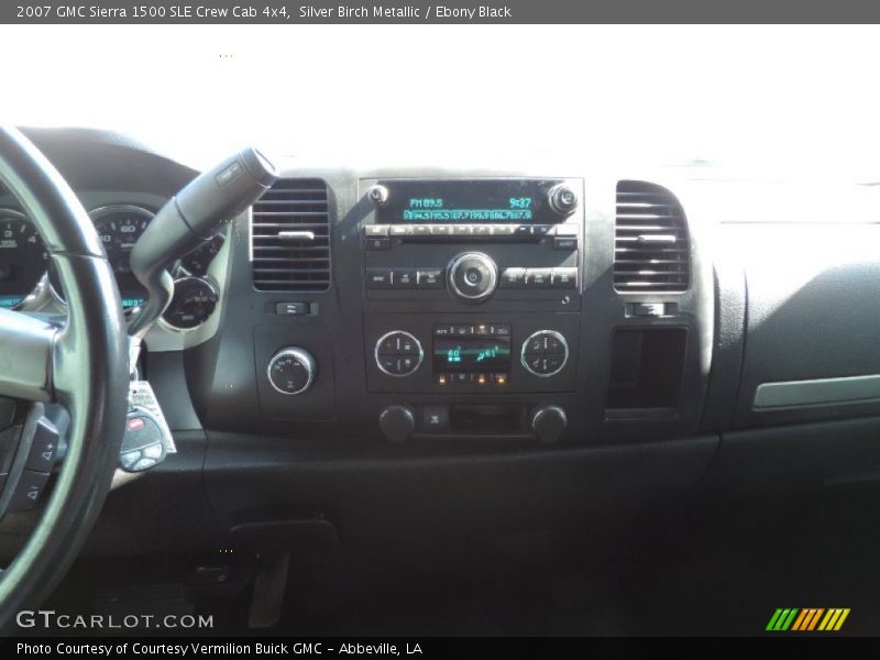 Silver Birch Metallic / Ebony Black 2007 GMC Sierra 1500 SLE Crew Cab 4x4