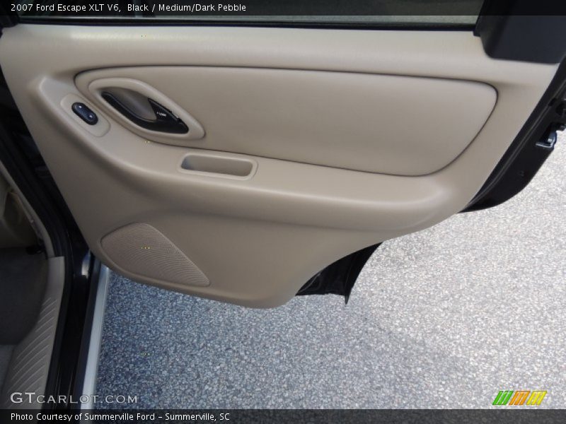 Black / Medium/Dark Pebble 2007 Ford Escape XLT V6
