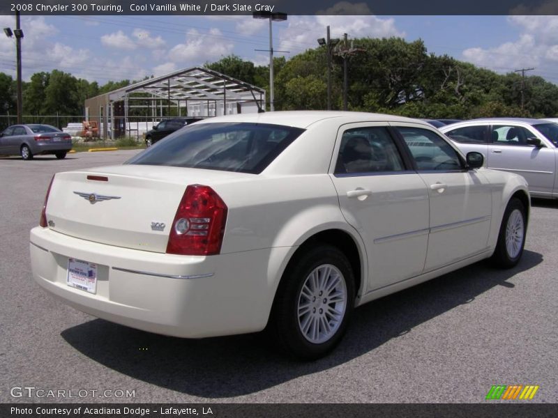 Cool Vanilla White / Dark Slate Gray 2008 Chrysler 300 Touring