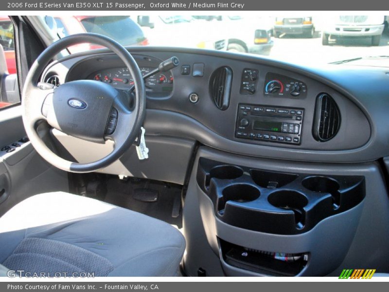 Oxford White / Medium Flint Grey 2006 Ford E Series Van E350 XLT 15 Passenger