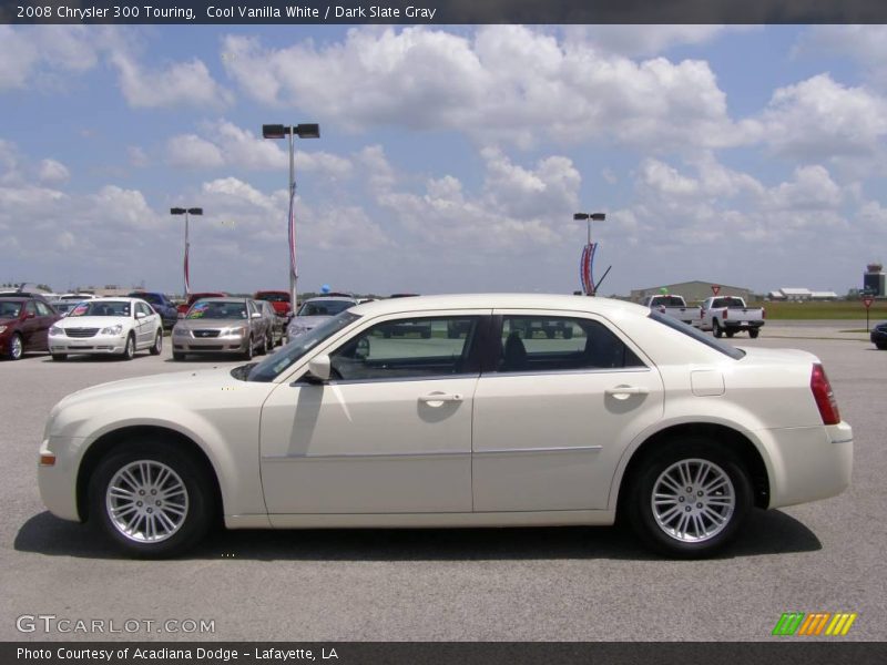 Cool Vanilla White / Dark Slate Gray 2008 Chrysler 300 Touring