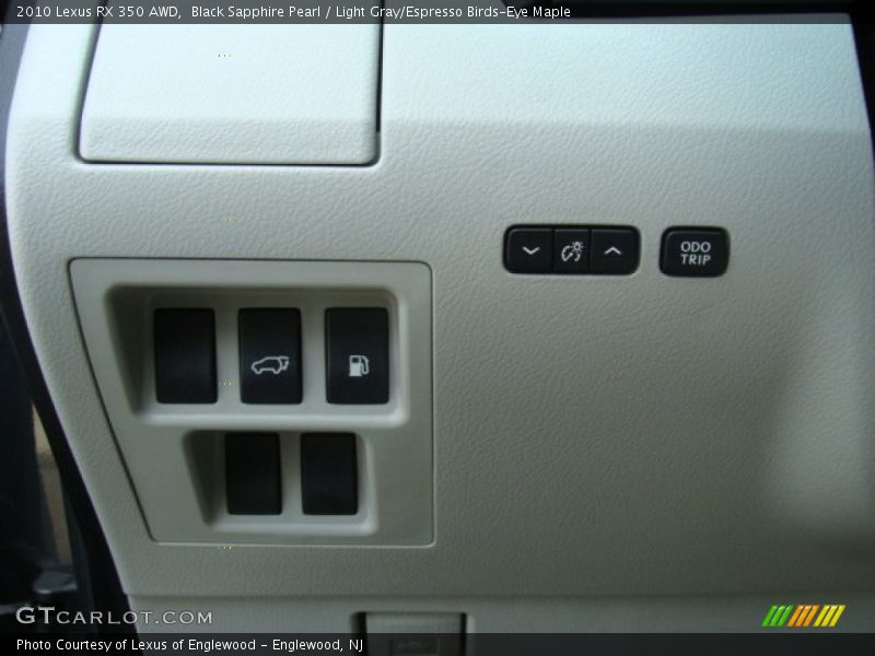 Black Sapphire Pearl / Light Gray/Espresso Birds-Eye Maple 2010 Lexus RX 350 AWD
