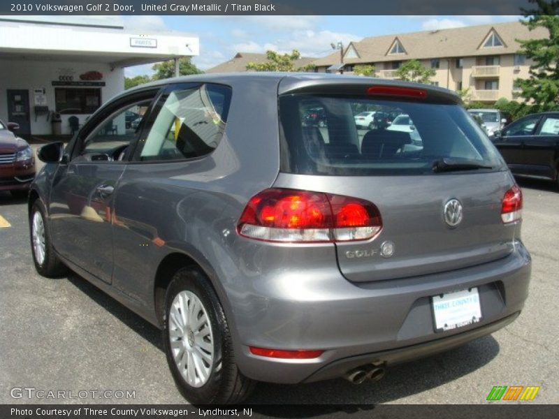 United Gray Metallic / Titan Black 2010 Volkswagen Golf 2 Door