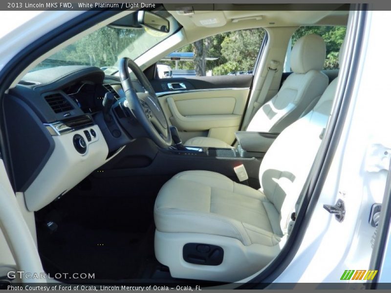 White Platinum / Light Dune 2013 Lincoln MKS FWD