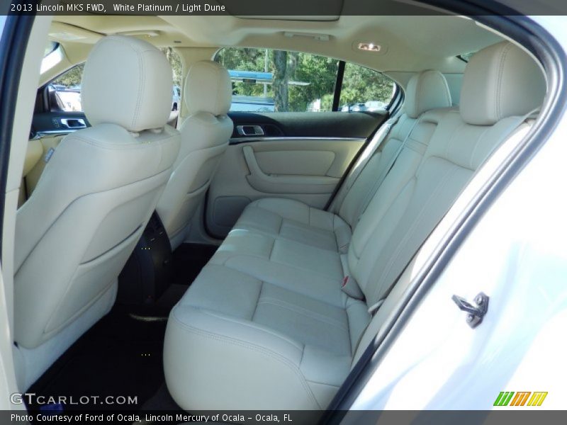 White Platinum / Light Dune 2013 Lincoln MKS FWD