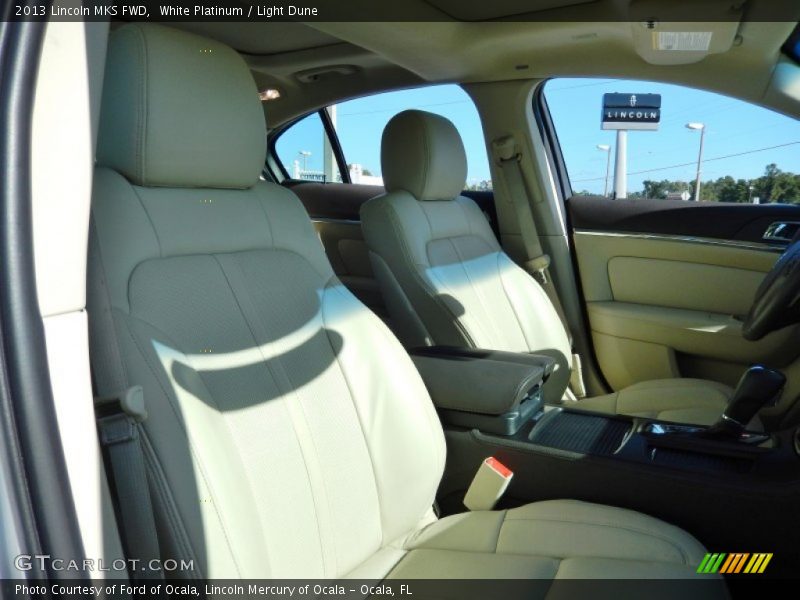 White Platinum / Light Dune 2013 Lincoln MKS FWD