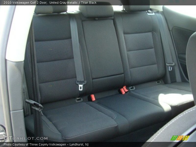 United Gray Metallic / Titan Black 2010 Volkswagen Golf 2 Door