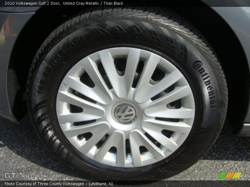 United Gray Metallic / Titan Black 2010 Volkswagen Golf 2 Door