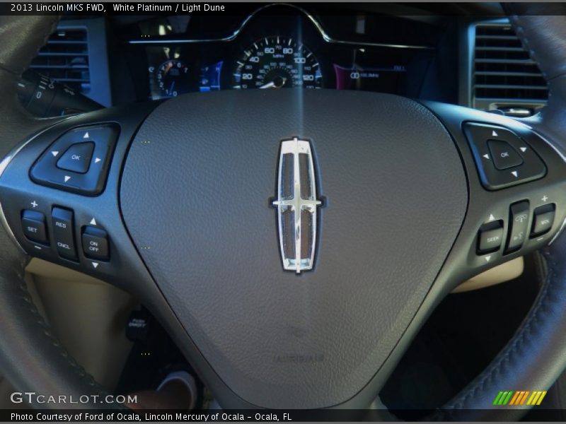 White Platinum / Light Dune 2013 Lincoln MKS FWD