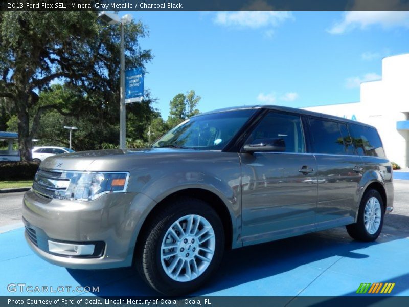 Mineral Gray Metallic / Charcoal Black 2013 Ford Flex SEL