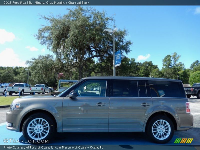 Mineral Gray Metallic / Charcoal Black 2013 Ford Flex SEL