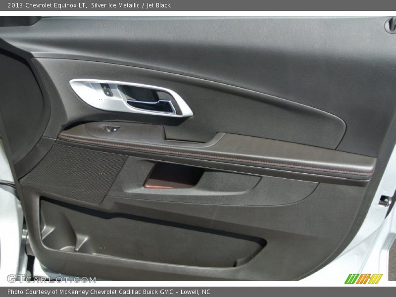 Silver Ice Metallic / Jet Black 2013 Chevrolet Equinox LT