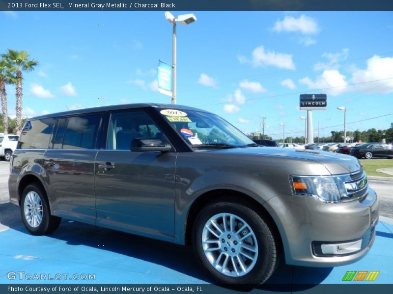 Mineral Gray Metallic / Charcoal Black 2013 Ford Flex SEL