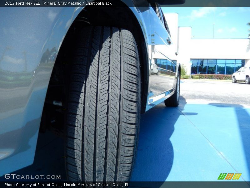 Mineral Gray Metallic / Charcoal Black 2013 Ford Flex SEL