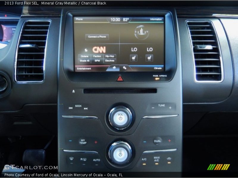 Mineral Gray Metallic / Charcoal Black 2013 Ford Flex SEL