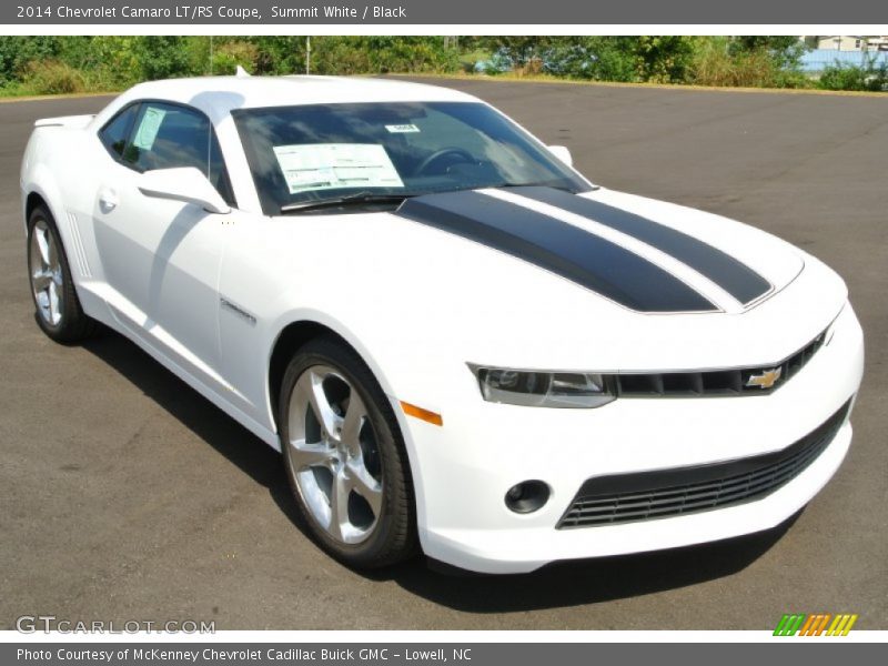 Front 3/4 View of 2014 Camaro LT/RS Coupe