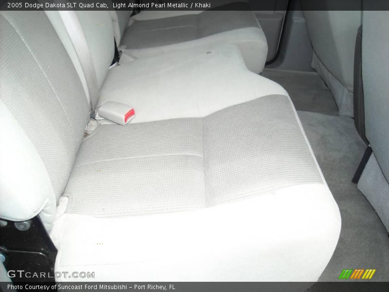 Light Almond Pearl Metallic / Khaki 2005 Dodge Dakota SLT Quad Cab